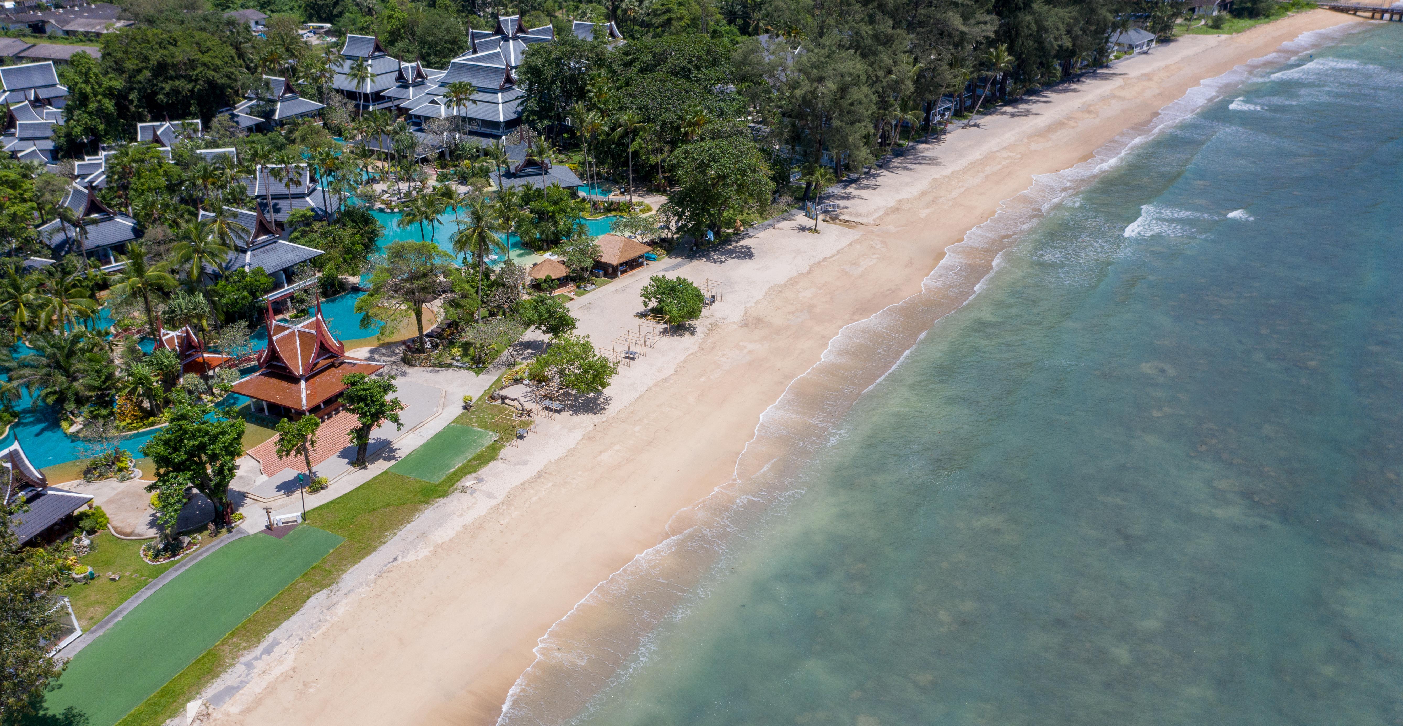 Thavorn Beach Village Resort & Spa Phuket Kamala Beach Esterno foto Aerial view of the beach