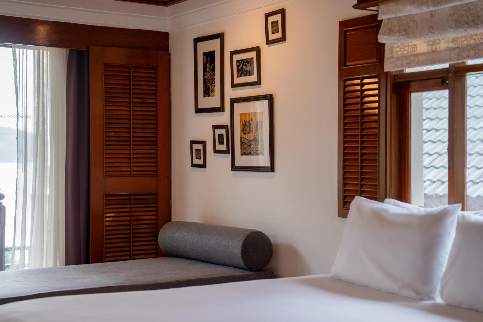Thavorn Beach Village Resort & Spa Phuket Kamala Beach Esterno foto A bedroom at the hotel